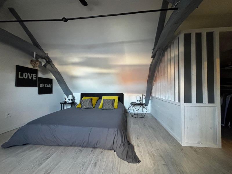 Longère - 193 m² - 8 pièces