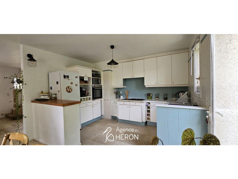 Propriété - 152 m² - 5 pièces