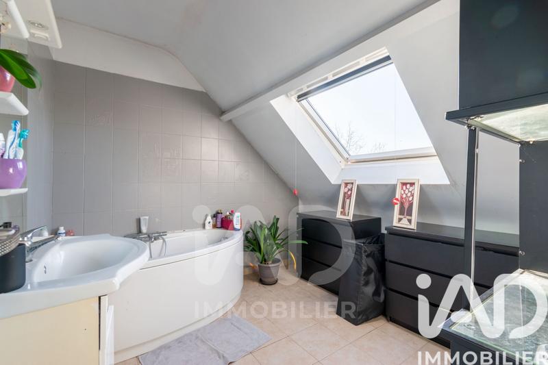 Maison - 134 m² - 7 pièces