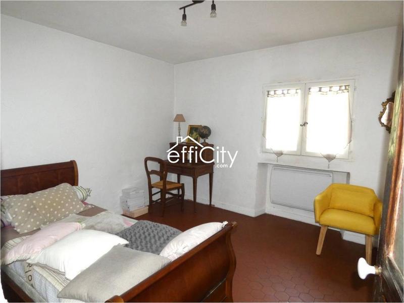 Maison - 134 m² - 7 pièces