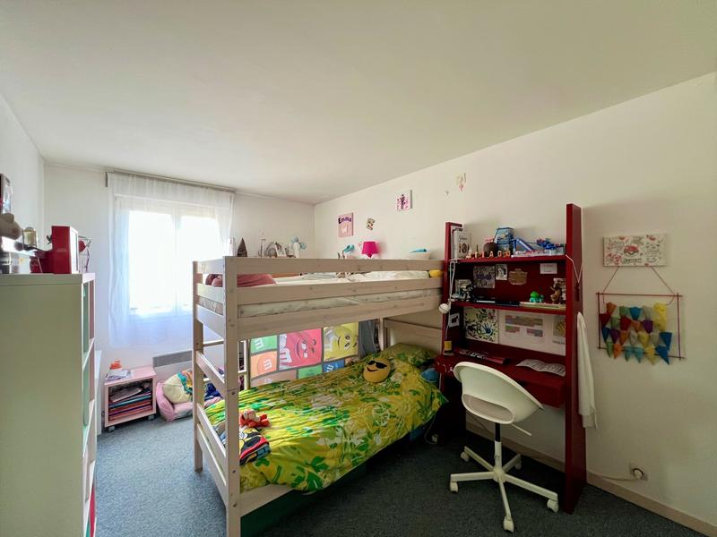 Appartement - 70 m² - 4 pièces