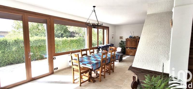 Maison - 196 m² - 2 pièces