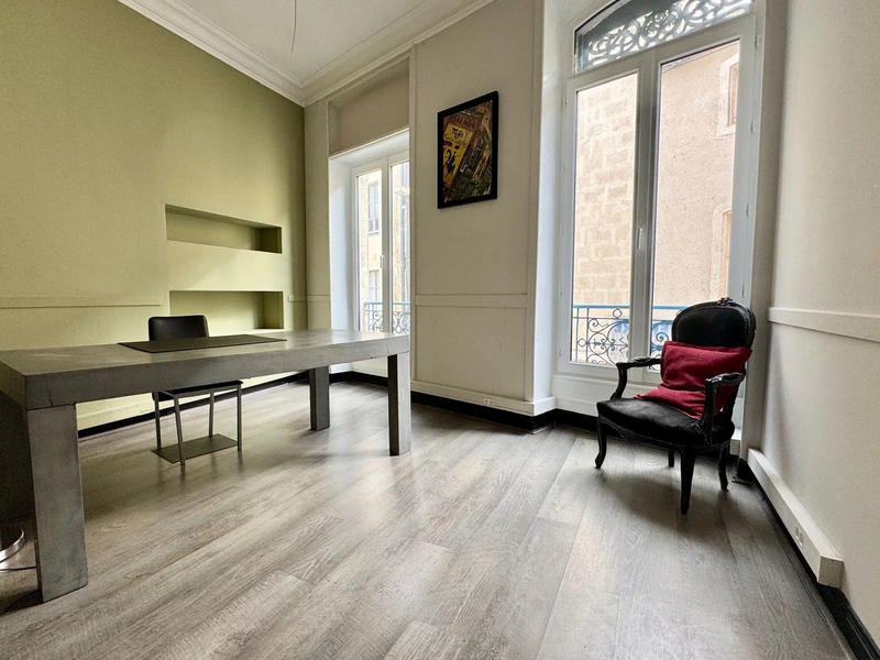 Appartement - 75 m² - 3 pièces