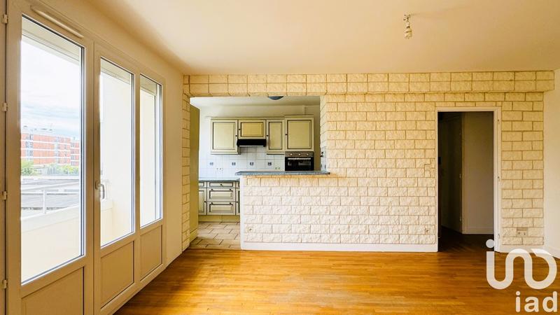 Appartement - 81 m² - 5 pièces