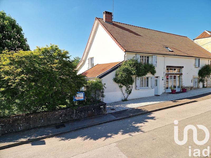 Maison de campagne - 275 m² - 8 pièces