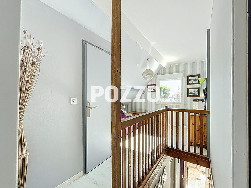 Maison - 90 m² - 5 pièces