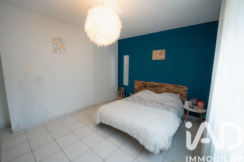 Maison - 179 m² - 9 pièces
