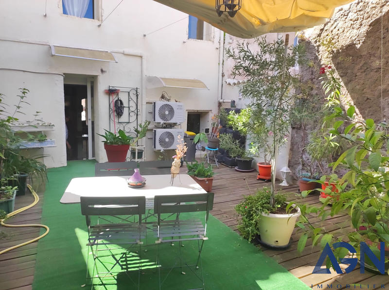 Maison - 180 m² - 5 pièces