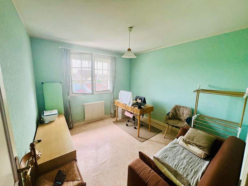 Maison - 95 m² - 5 pièces