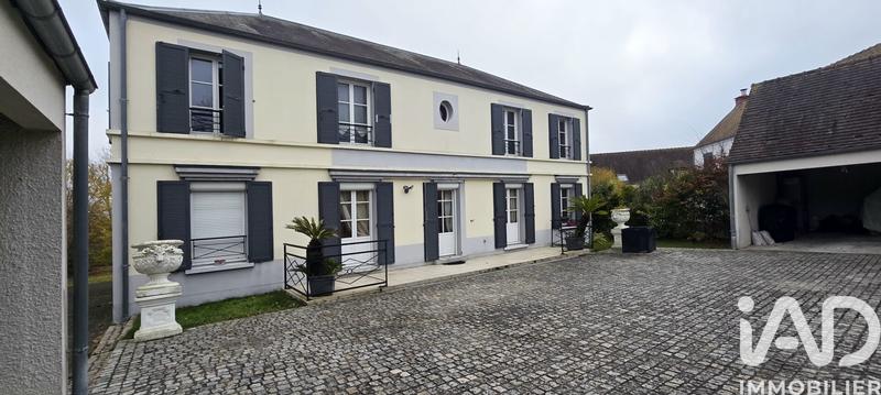 Maison - 189 m² - 7 pièces