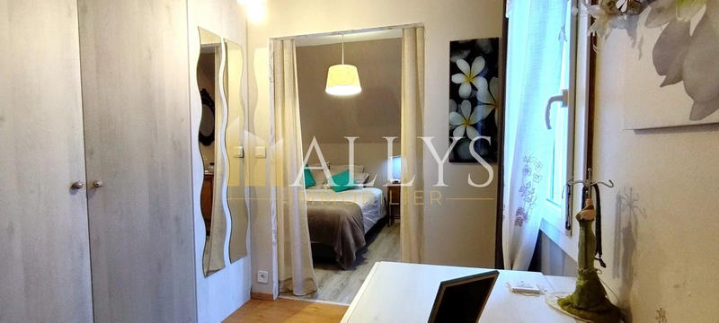 Maison - 122 m² - 7 pièces