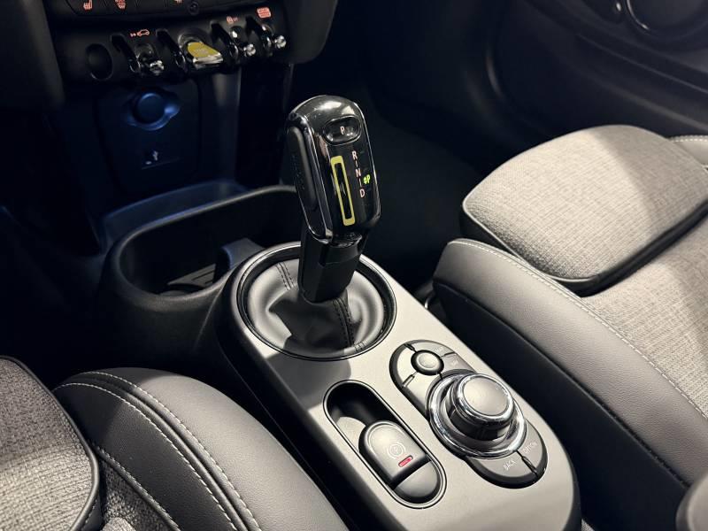 Mini Mini Hatch 3 Portes Cooper se 184 ch Essential