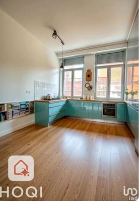 Appartement - 85 m² - 5 pièces