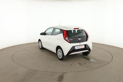 Toyota Aygo 1.0 Vvt-i X-Play 5p 72 ch