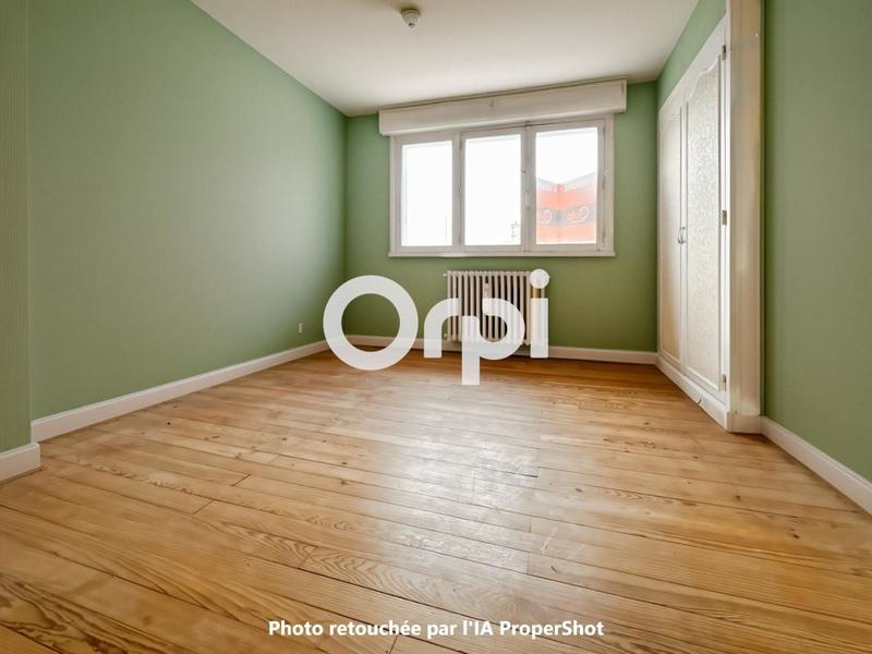 Maison - 93 m² - 5 pièces