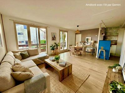 Appartement - 120 m² - 5 pièces