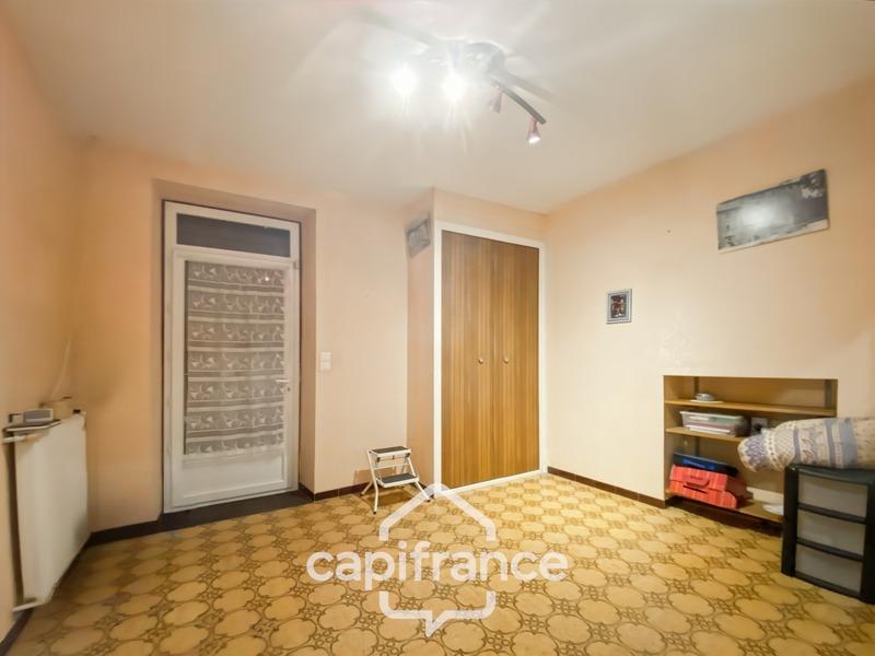 Maison en pierre - 229 m² - 8 pièces