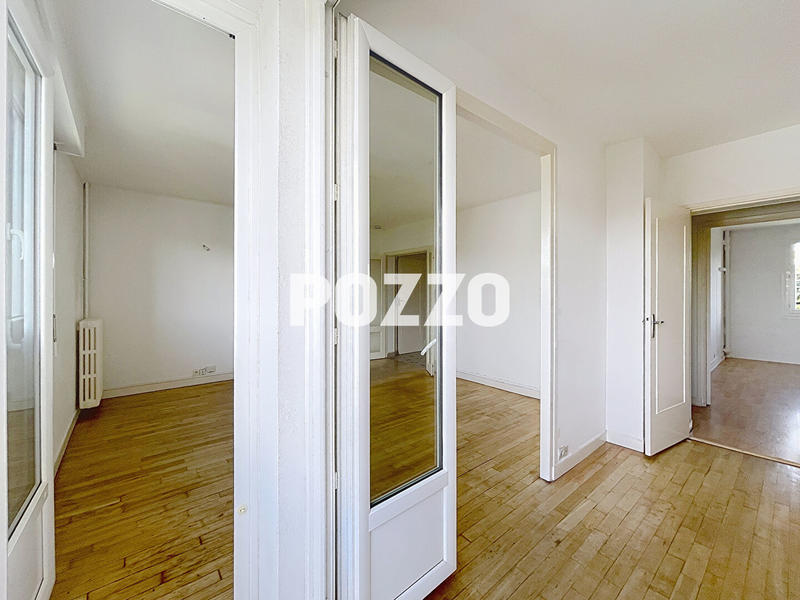 Appartement - 87 m² - 5 pièces