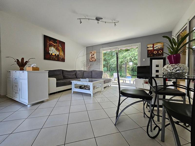 Maison - 111 m² - 4 pièces