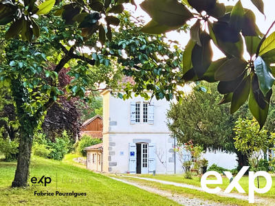 Maison - 533 m² - 20 pièces