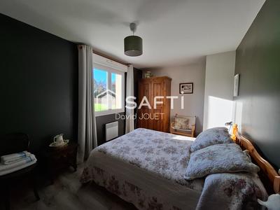 Maison - 110 m² - 5 pièces