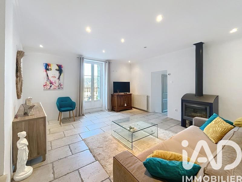 Maison - 220 m² - 5 pièces