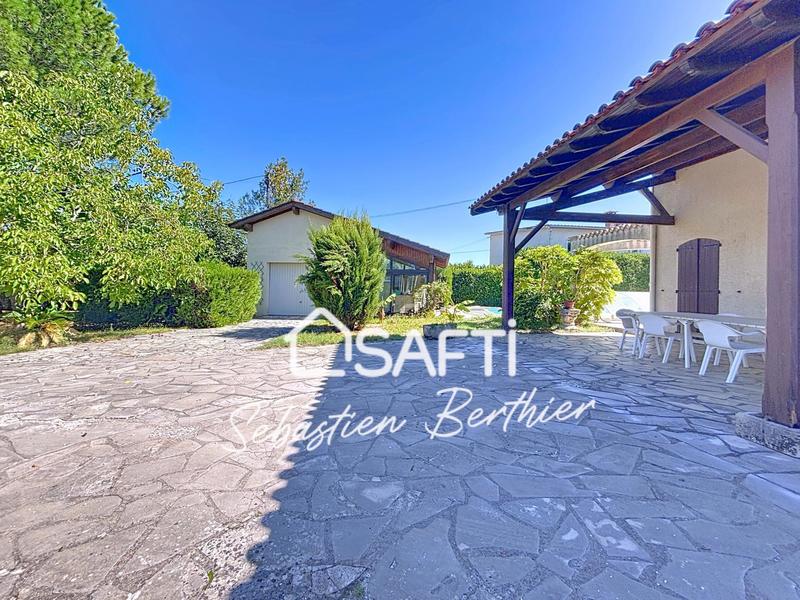 Maison - 180 m² - 6 pièces