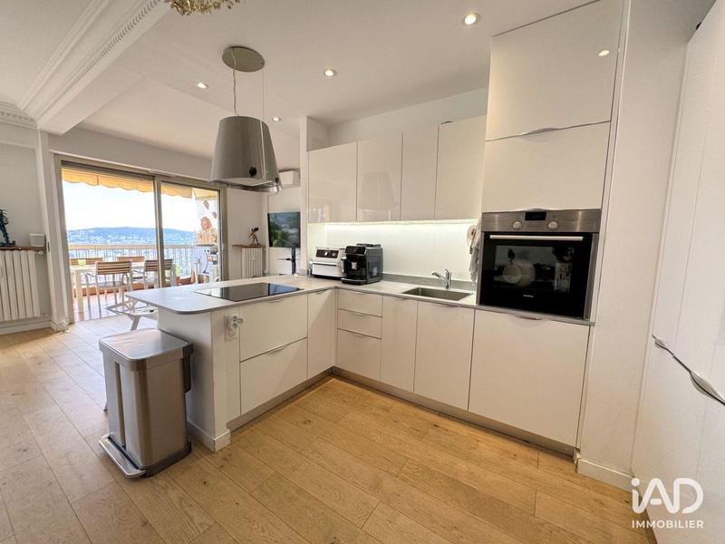 Appartement - 94 m² - 3 pièces