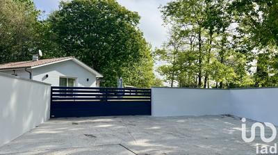 Maison - 120 m² - 4 pièces