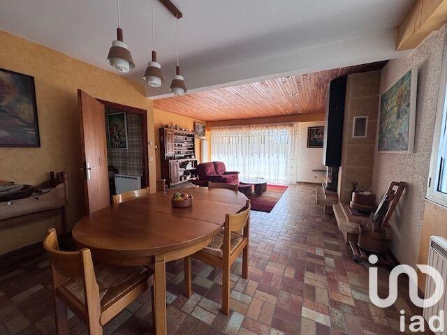 Maison de ville - 203 m² - 7 pièces