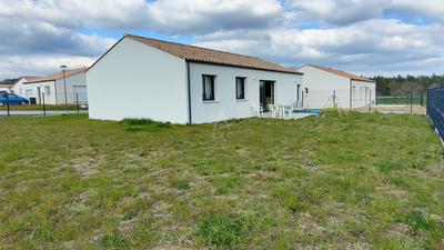 Maison - 79 m² - 4 pièces