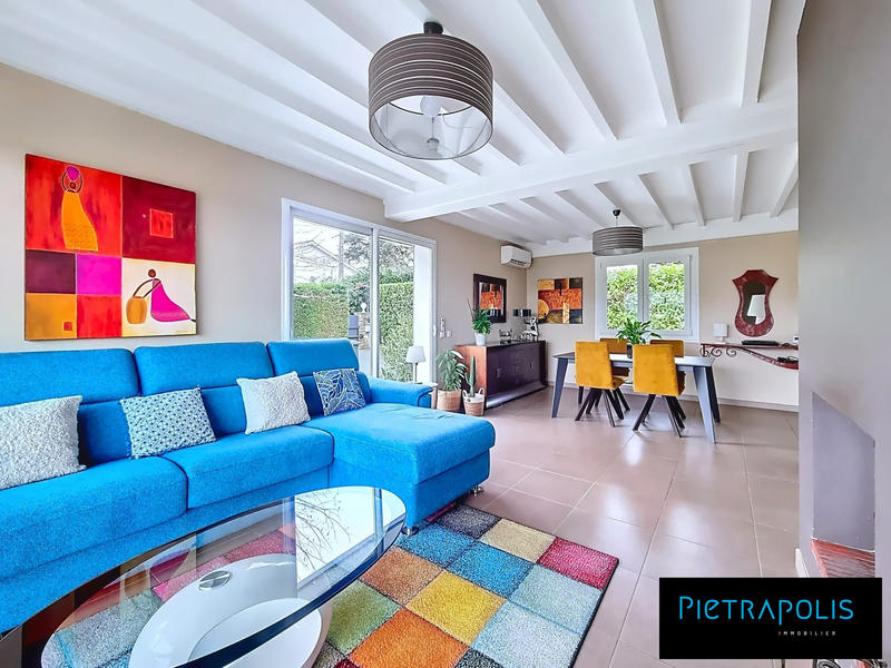 Maison - 99 m² - 4 pièces