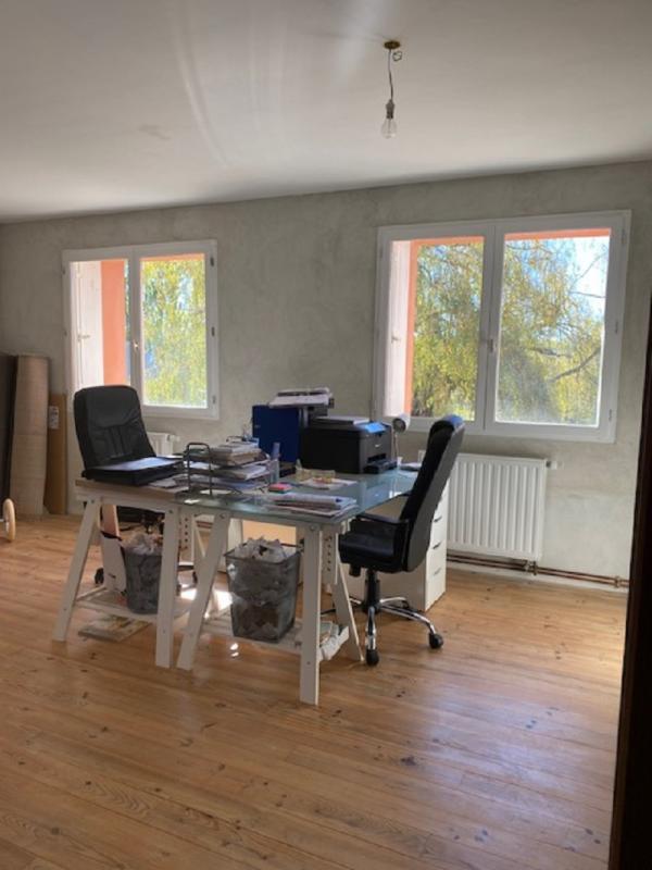 Maison - 347 m² - 18 pièces