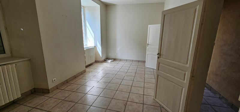 Maison - 190 m² - 9 pièces