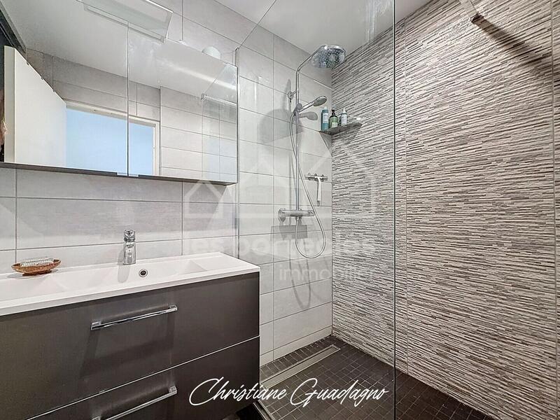 Appartement - 89 m² - 4 pièces