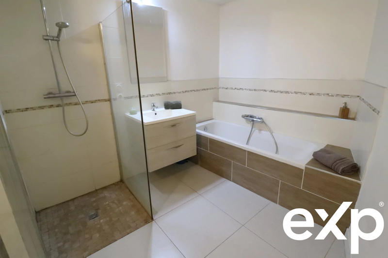 Appartement - 127 m² - 5 pièces