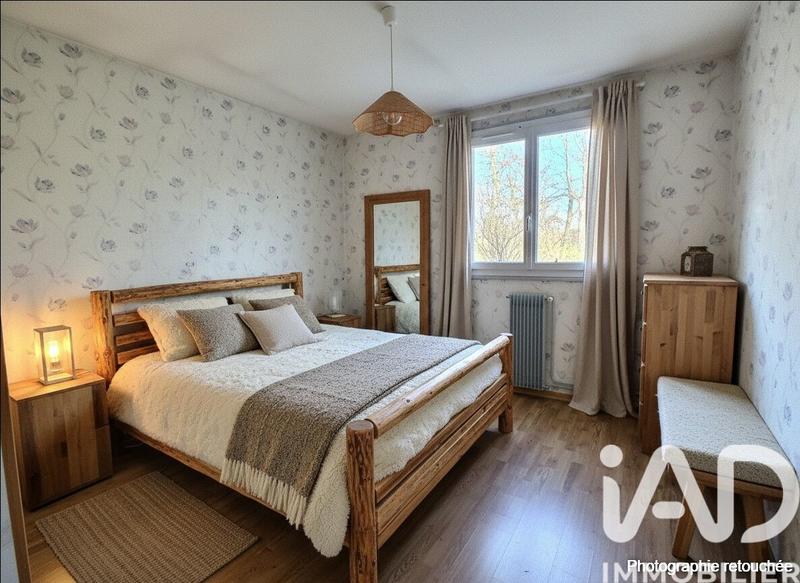 Maison - 98 m² - 6 pièces