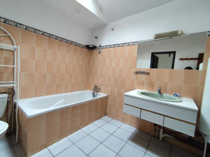 Maison - 180 m² - 8 pièces