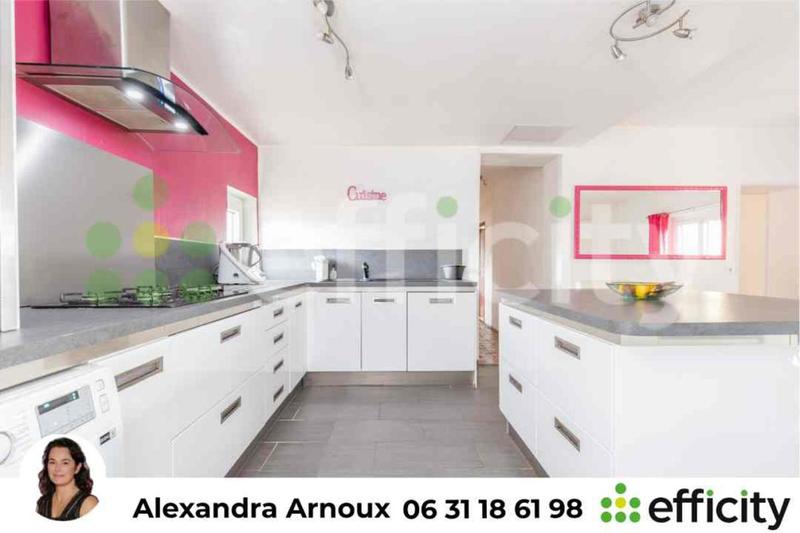 Appartement - 125 m² - 5 pièces