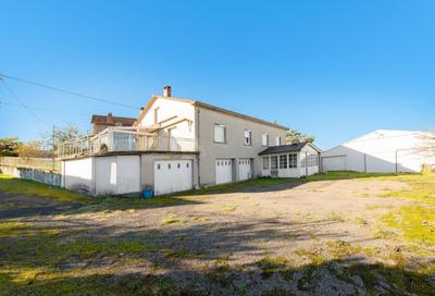 Maison de village - 164 m² - 6 pièces