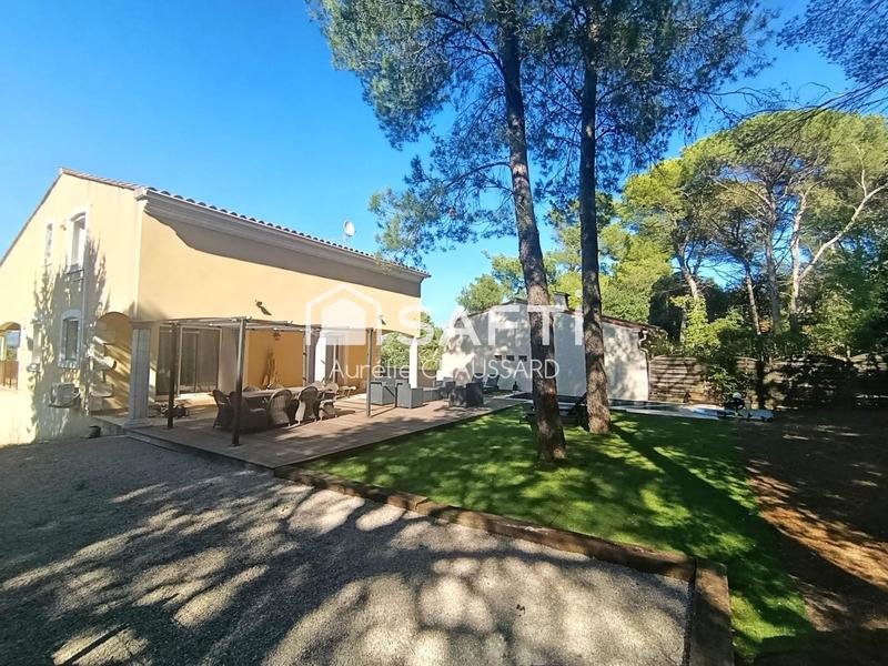 Maison - 172 m² - 5 pièces