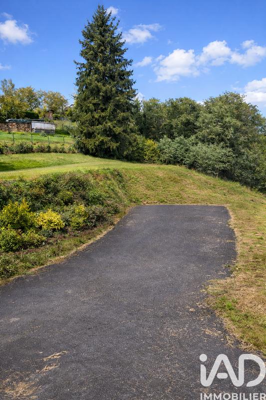 Maison - 75 m² - 5 pièces