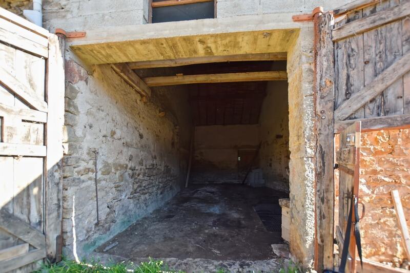 Grange - 43 m² - 1 pièce