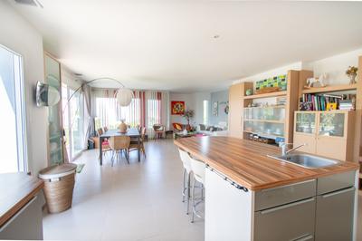 Maison - 142 m² - 5 pièces