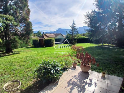 Villa - 170 m² - 6 pièces