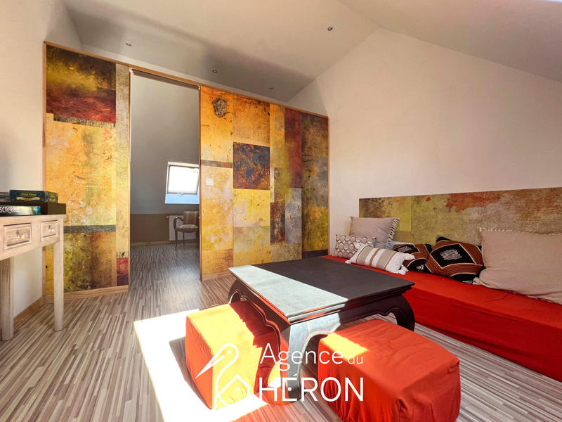 Maison - 143 m² - 8 pièces