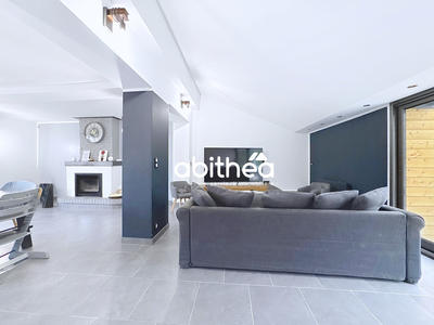 Maison - 135 m² - 7 pièces