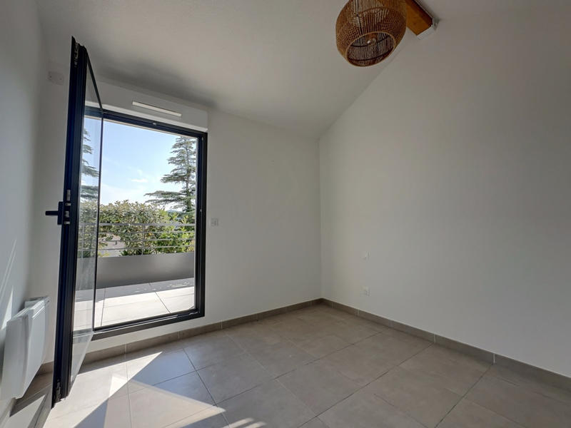 Appartement - 84 m² - 4 pièces