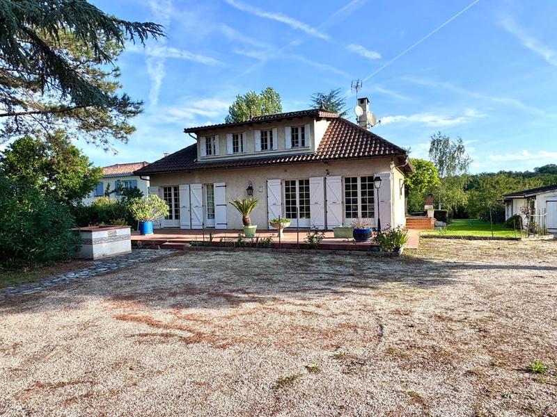 Maison - 183 m² - 4 pièces