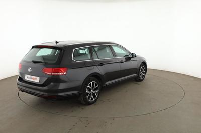 Volkswagen Passat Sw 2.0 Tdi BlueMotion Tech Connect Dsg7 150 ch